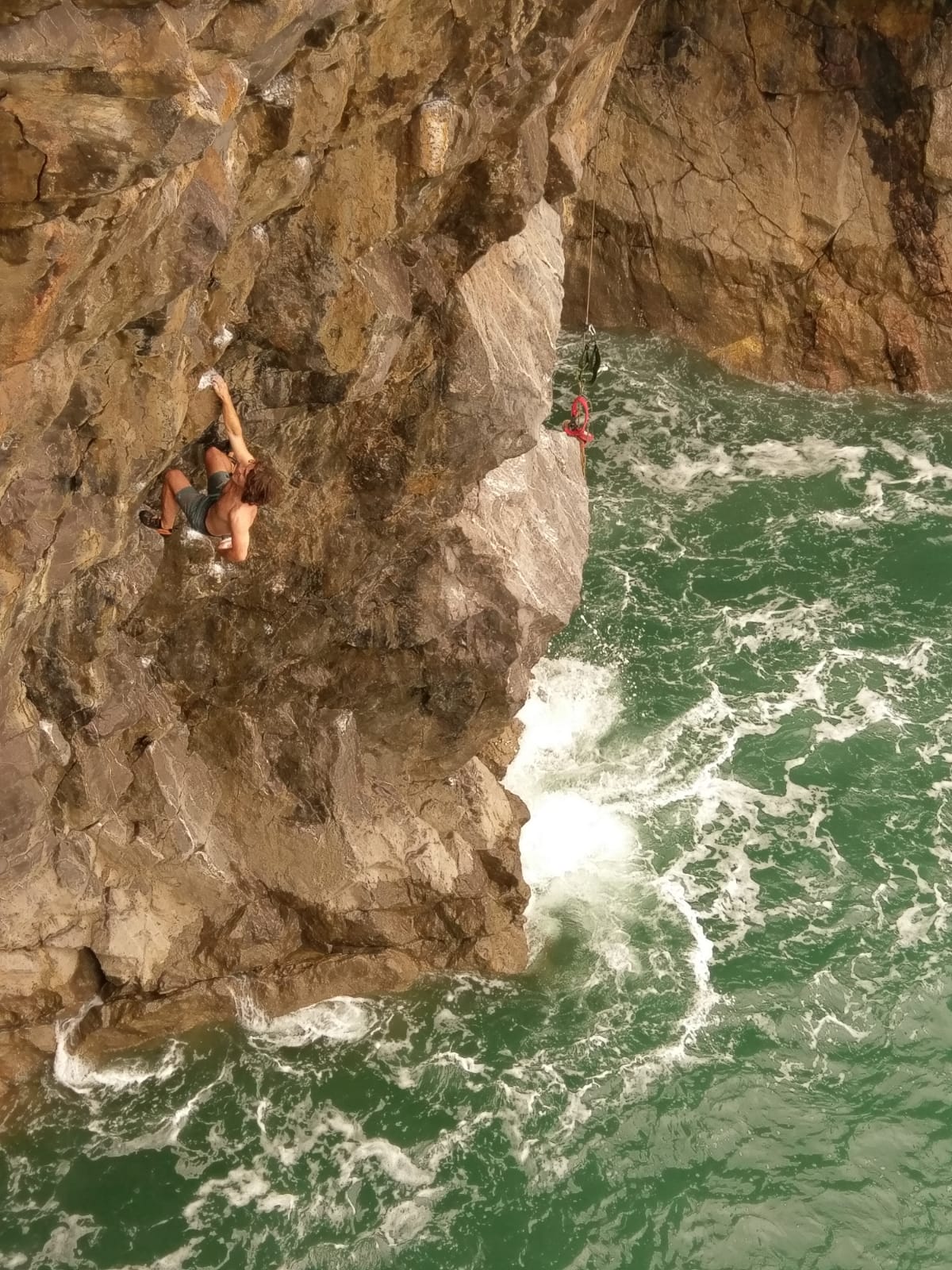 Remus Climbing Waterworld in Pembroke (DWS 7b+)